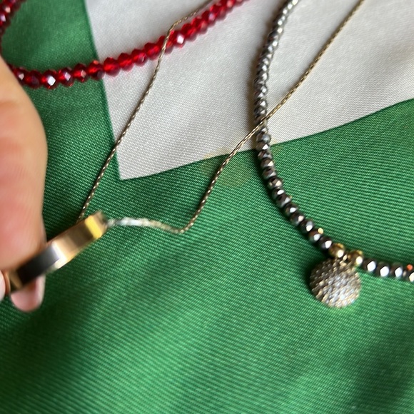 Set of 3 checkers 13-14” long delicate beaded teen layers red solver gold bundle - Picture 4 of 11